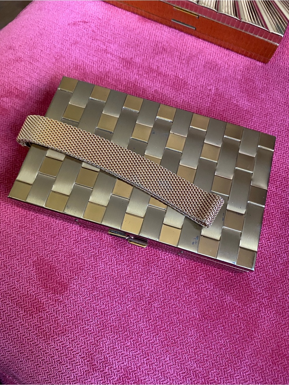 Vintage double sided clutch with mesh strap.